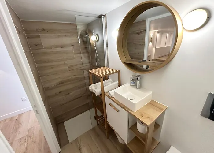 Calme Aux Terrasses De Apartment